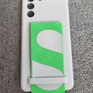 Galaxy S21 FE 5G Silicone cover with strap